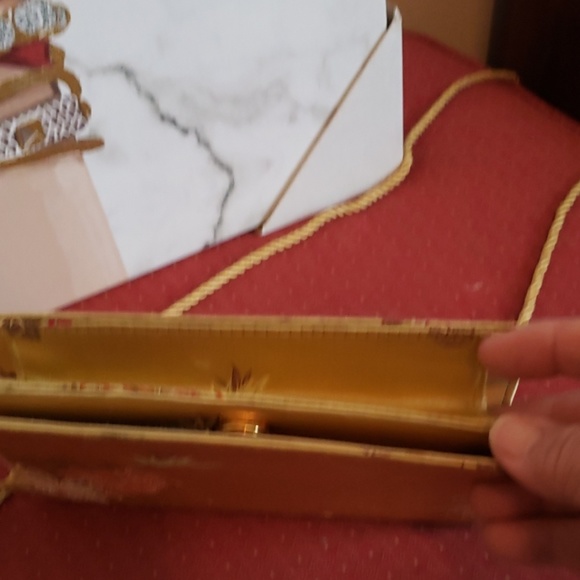 Purse - Picture 3 of 7